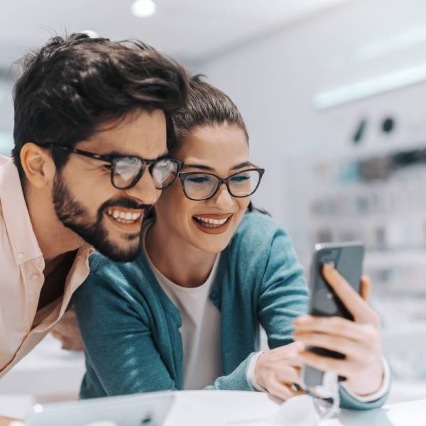 Compre Seus Óculos Online com Segurança e Garantia de Troca - Vem de Óculos